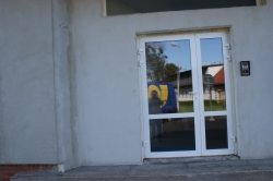 Plastová okna a hliníkové vchodové dveře do výrobní haly - Frýdlant nad Ostravicí