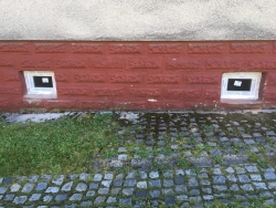 Domovní dveře Hörmann, plastová okna - RD Václavovice